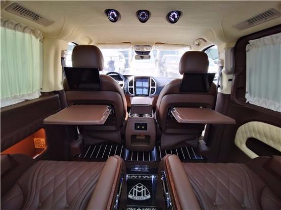 【揭陽奔馳威霆改裝全車簡約商務內(nèi)飾,主打舒適生活】-